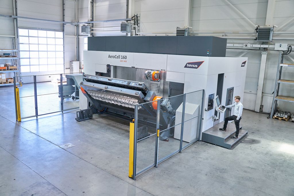 The bavius horizontal machining centre AeroCell 160 for the machining of aluminium structural parts up to 1,600 x 4,000mm ©bavius